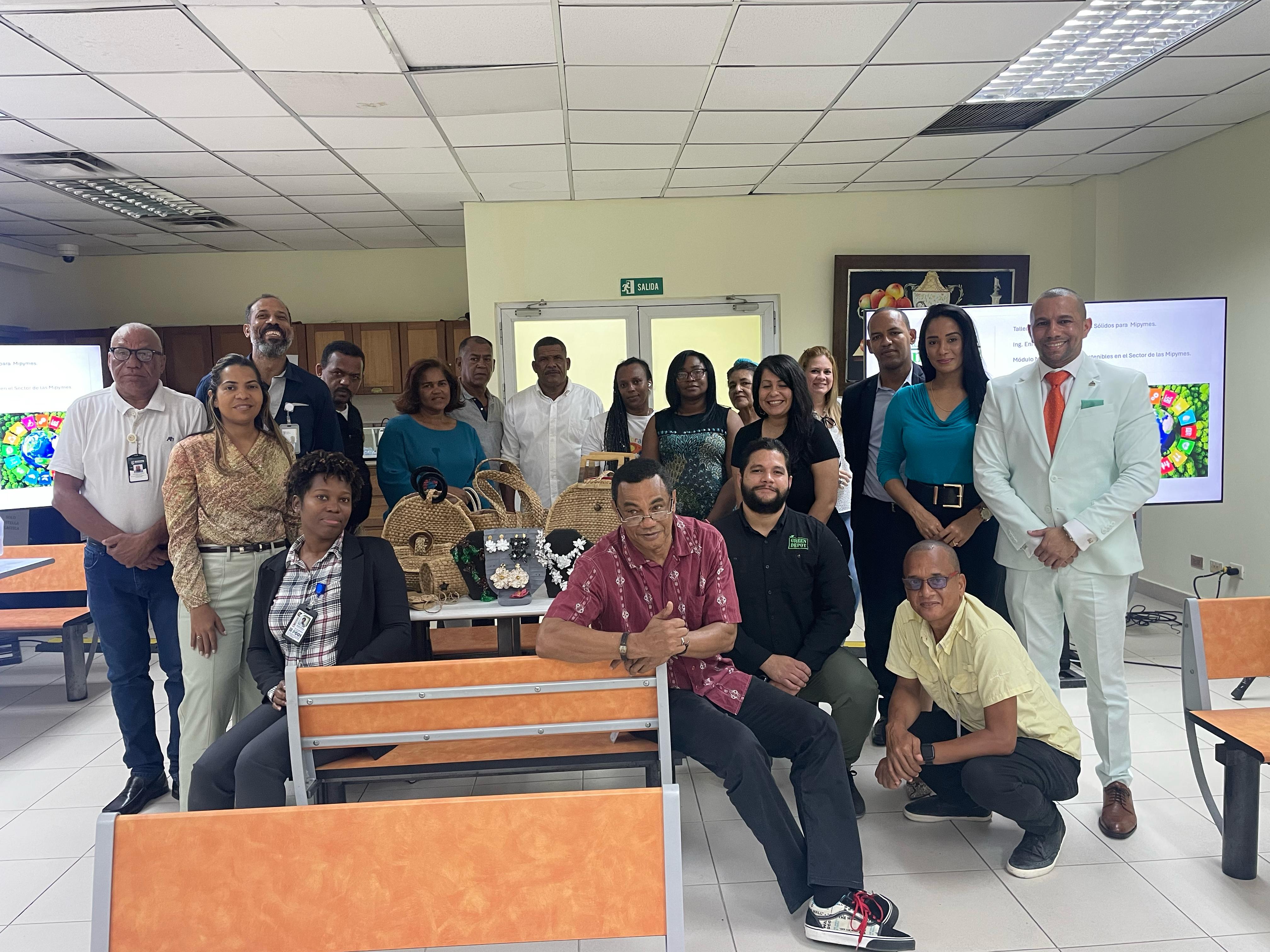 TALLER EN SANTO DOMINGO NORTE